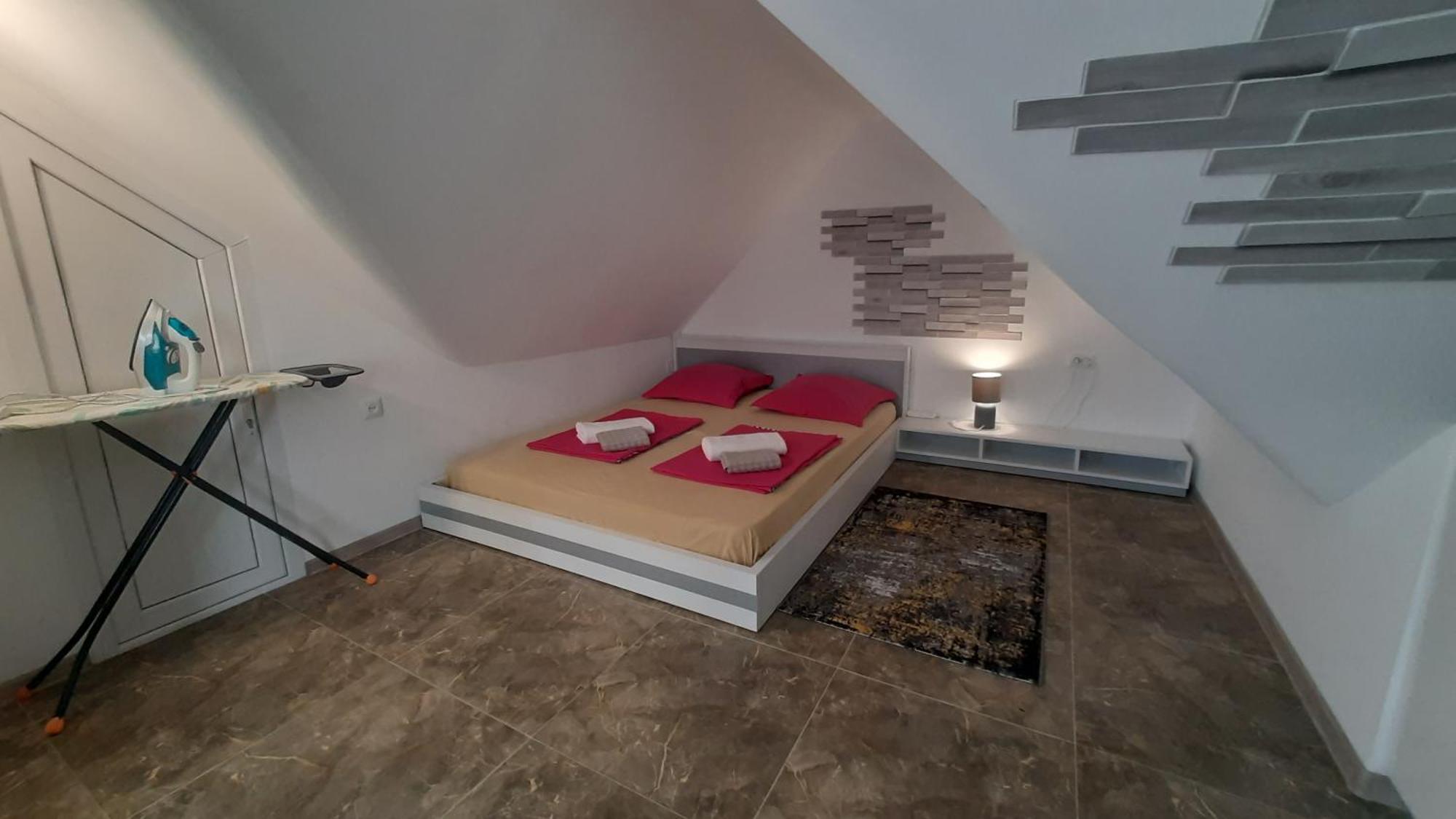 Guesthouse Next To Beach Batumi Bagian luar foto