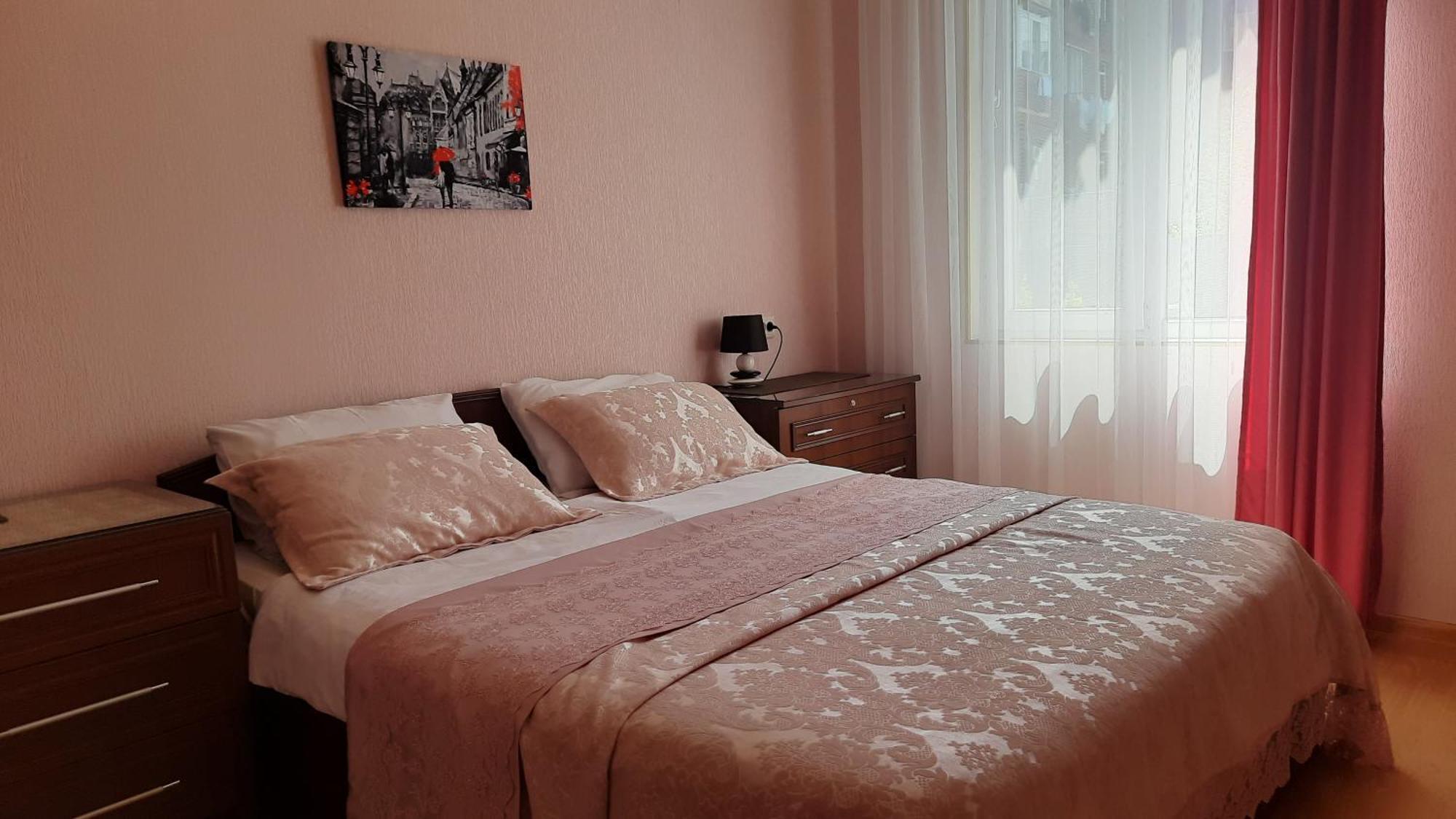 Guesthouse Next To Beach Batumi Bagian luar foto